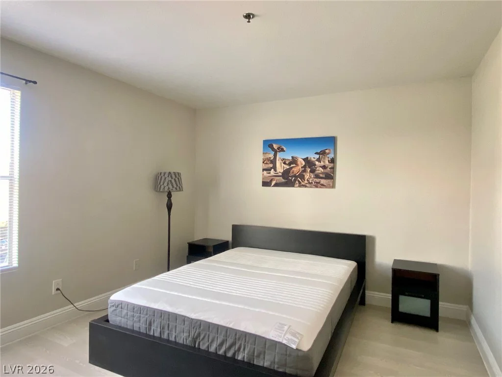 4200 Valley View, Las Vegas, NV 89103