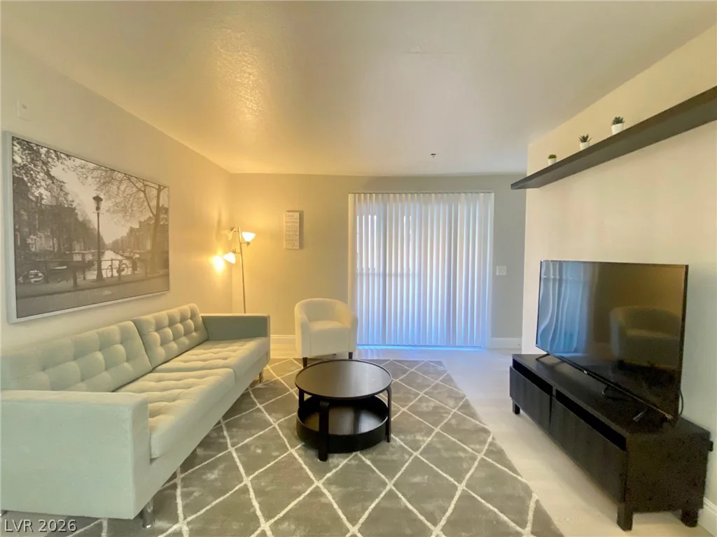 4200 Valley View, Las Vegas, NV 89103