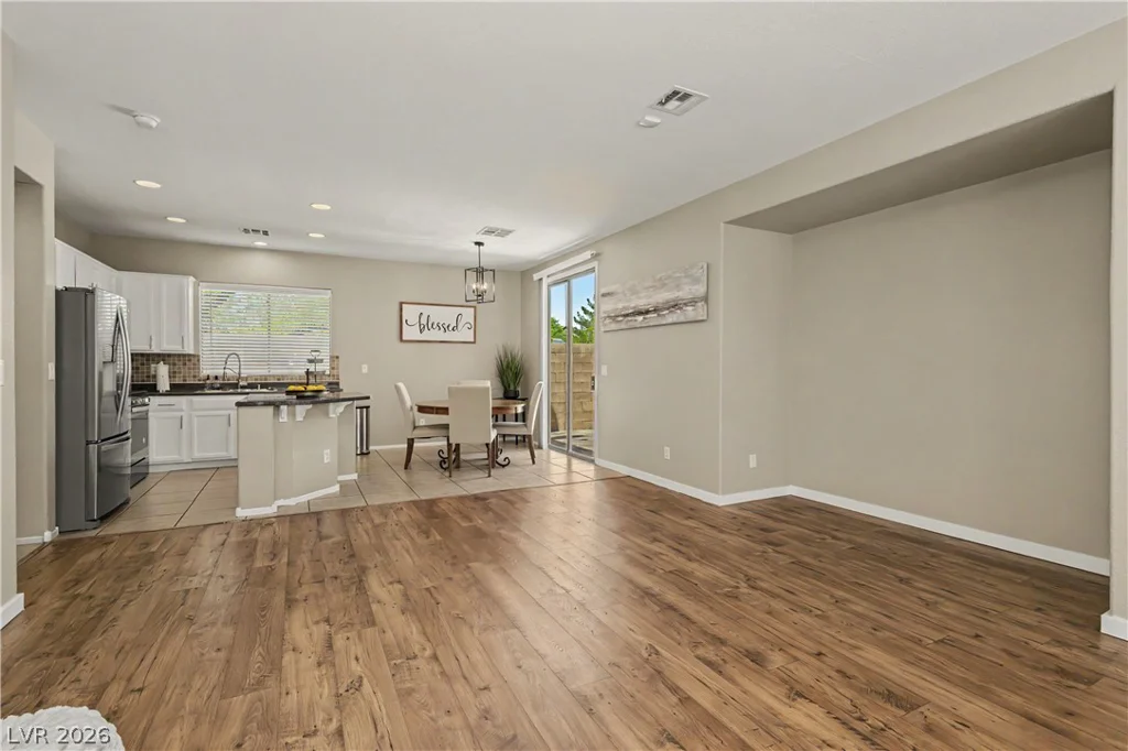 6348 Tim English, North Las Vegas, NV 89031
