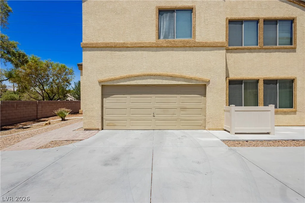 6348 Tim English, North Las Vegas, NV 89031