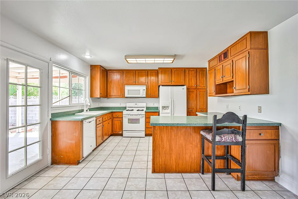 7186 Fenway, Las Vegas, NV 89147