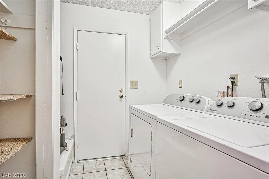 7186 Fenway, Las Vegas, NV 89147