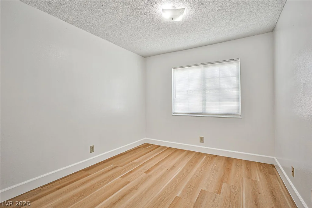 7186 Fenway, Las Vegas, NV 89147