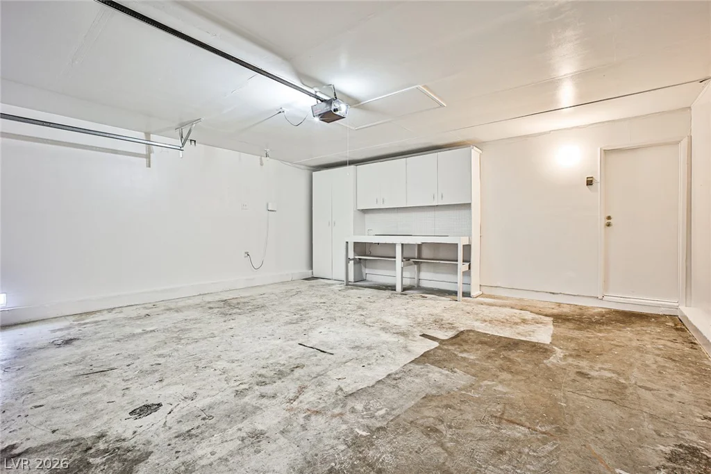 7186 Fenway, Las Vegas, NV 89147