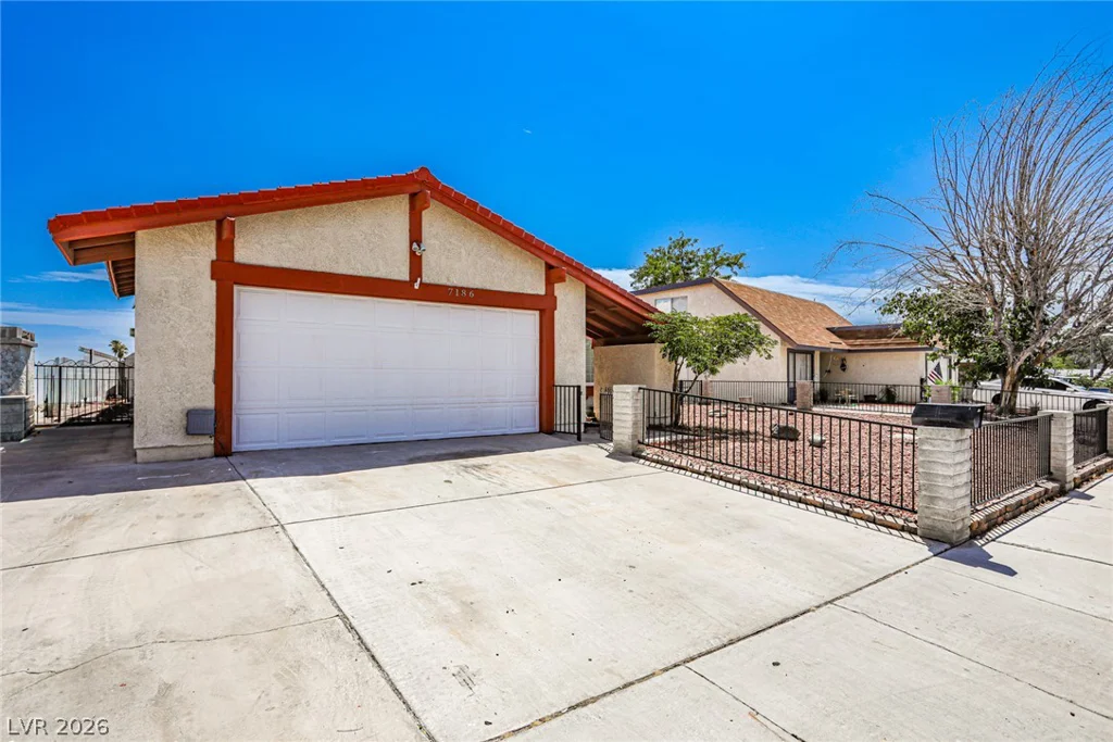 7186 Fenway, Las Vegas, NV 89147