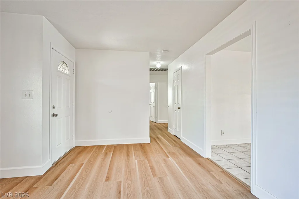 7186 Fenway, Las Vegas, NV 89147