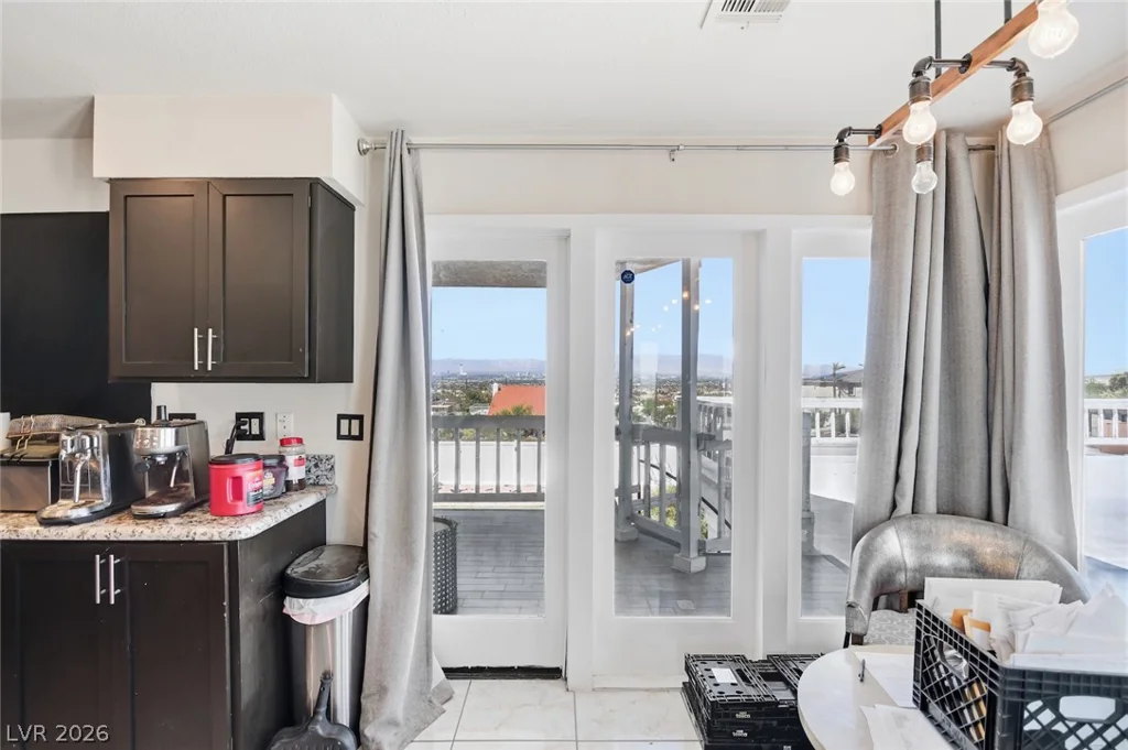 435 Los Feliz, Las Vegas, NV 89110
