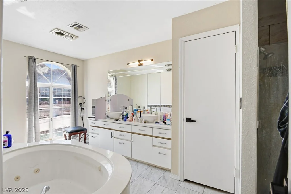 435 Los Feliz, Las Vegas, NV 89110