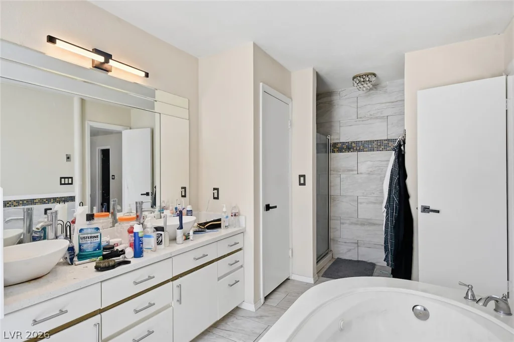 435 Los Feliz, Las Vegas, NV 89110