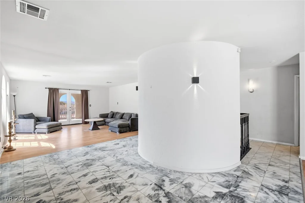 435 Los Feliz, Las Vegas, NV 89110
