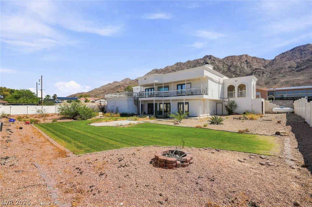 435 Los Feliz, Las Vegas, NV 89110