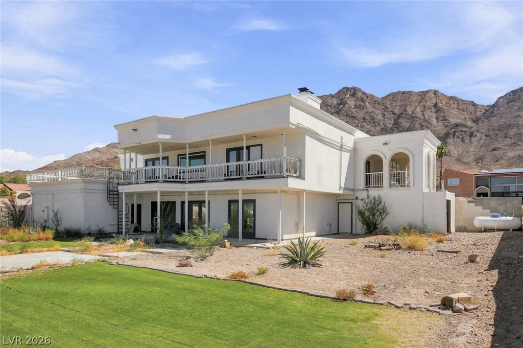 435 Los Feliz, Las Vegas, NV 89110