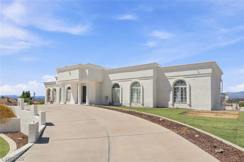 435 Los Feliz, Las Vegas, NV 89110
