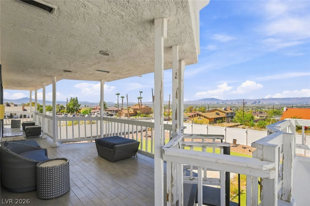 435 Los Feliz, Las Vegas, NV 89110