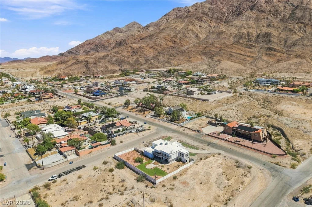 435 Los Feliz, Las Vegas, NV 89110