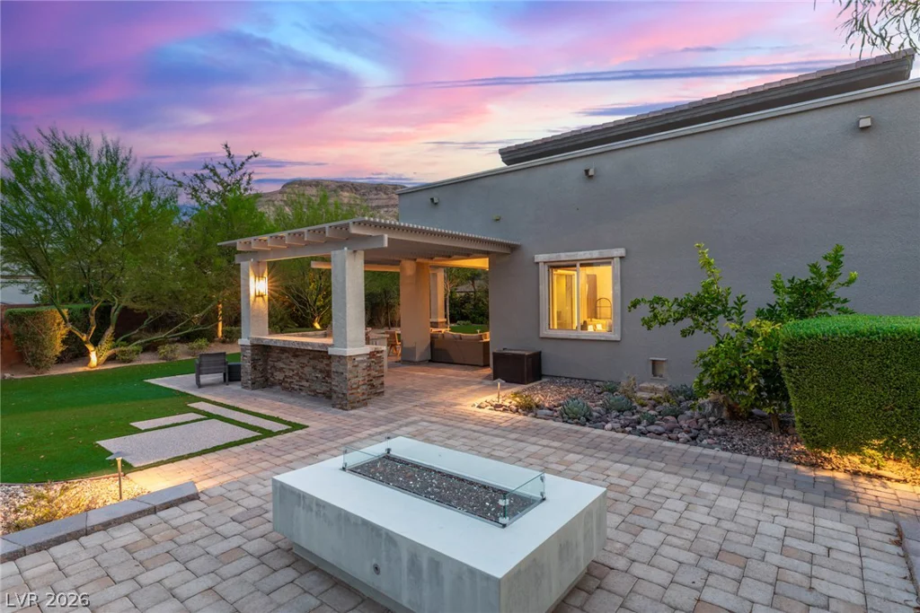 10511 Calico Terrace, Las Vegas, NV 89135