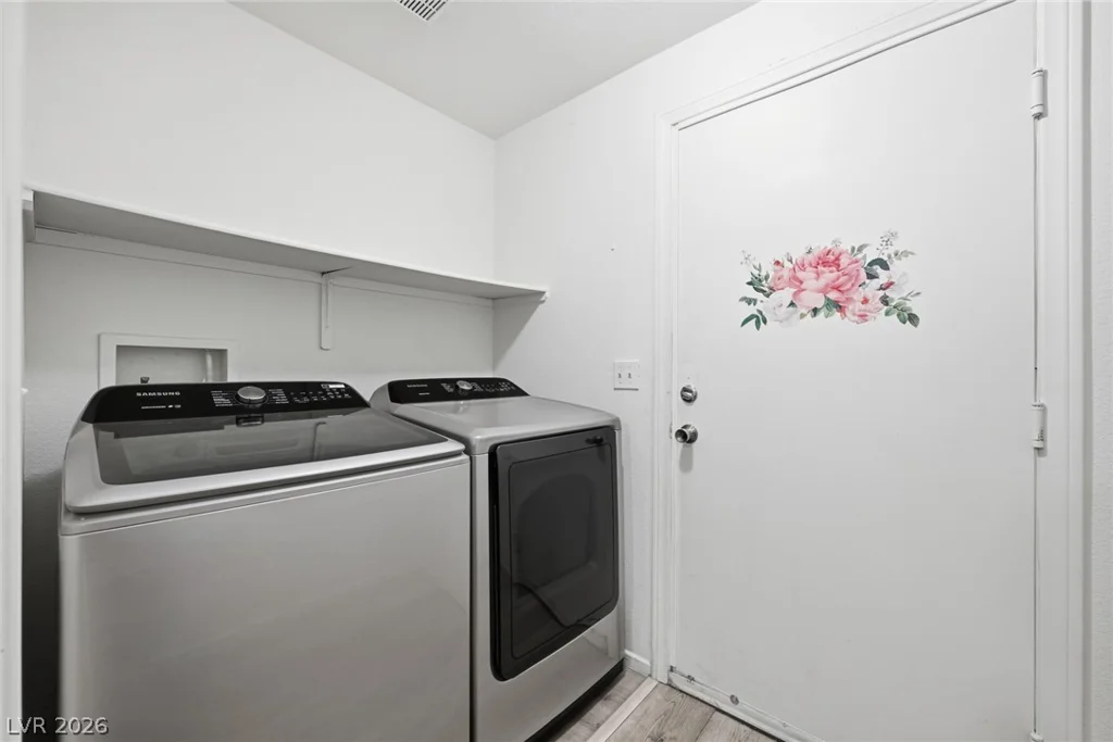 5935 Nuevo Leon, North Las Vegas, NV 89031