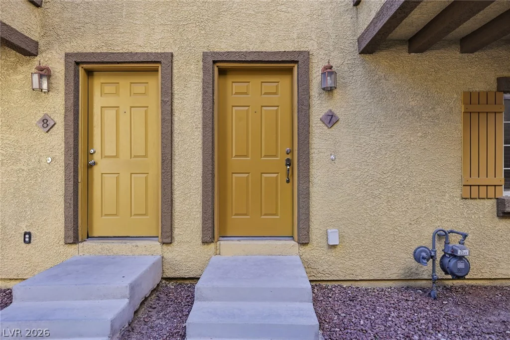 5935 Nuevo Leon, North Las Vegas, NV 89031