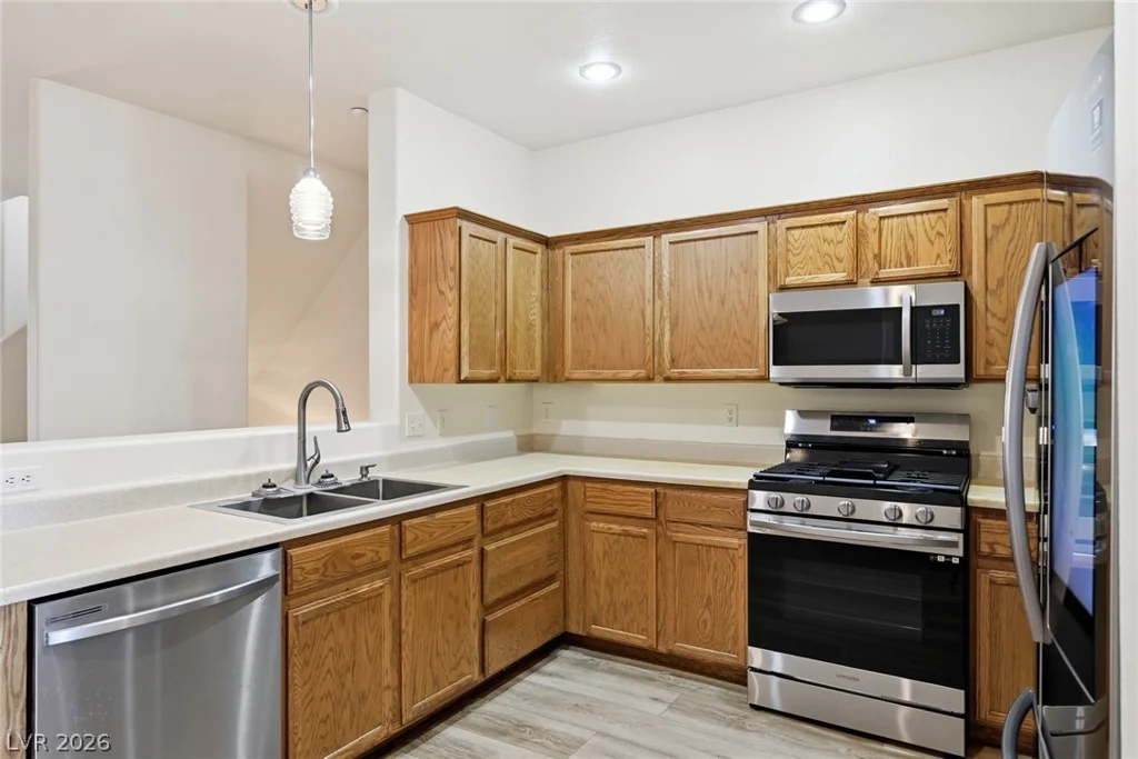 5935 Nuevo Leon, North Las Vegas, NV 89031