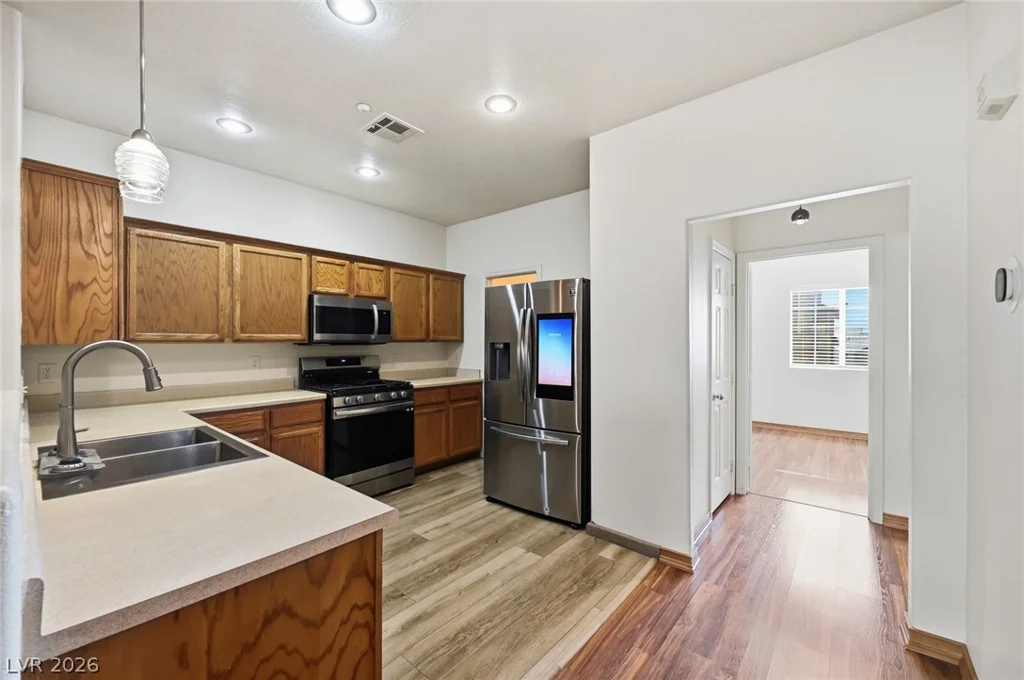 5935 Nuevo Leon, North Las Vegas, NV 89031