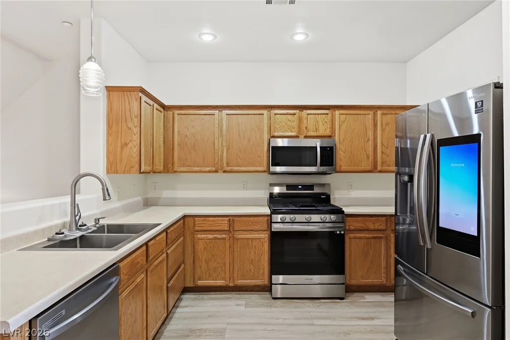 5935 Nuevo Leon, North Las Vegas, NV 89031