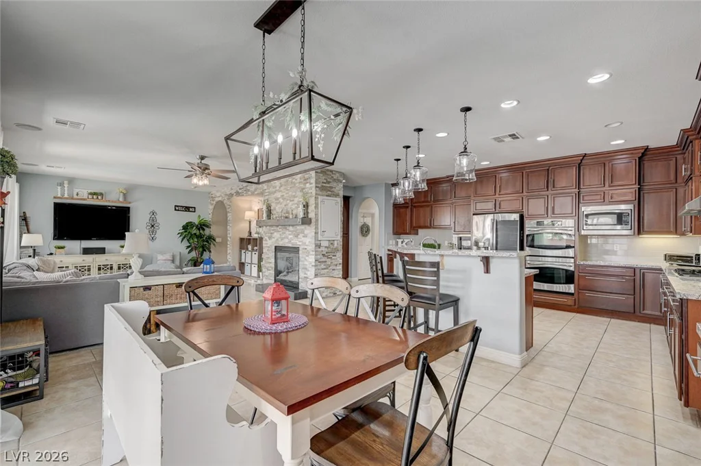 581 Via Balizan, Las Vegas, NV 89123