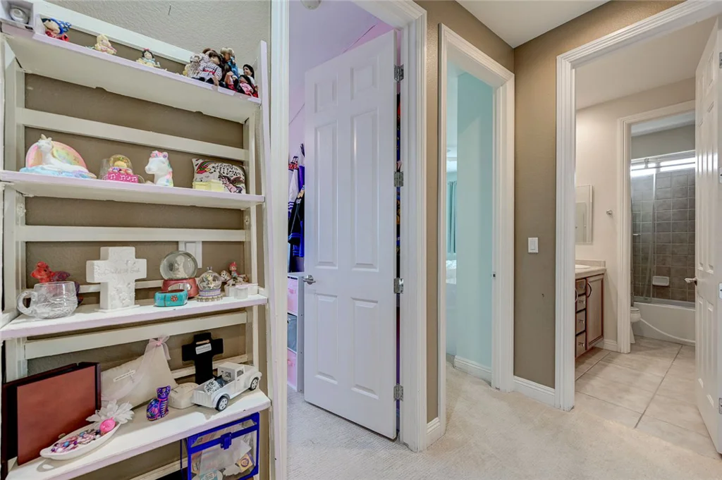 581 Via Balizan, Las Vegas, NV 89123