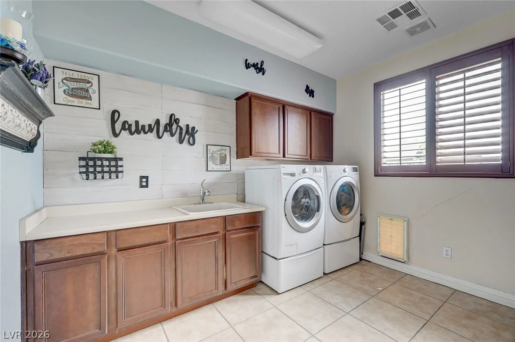 581 Via Balizan, Las Vegas, NV 89123