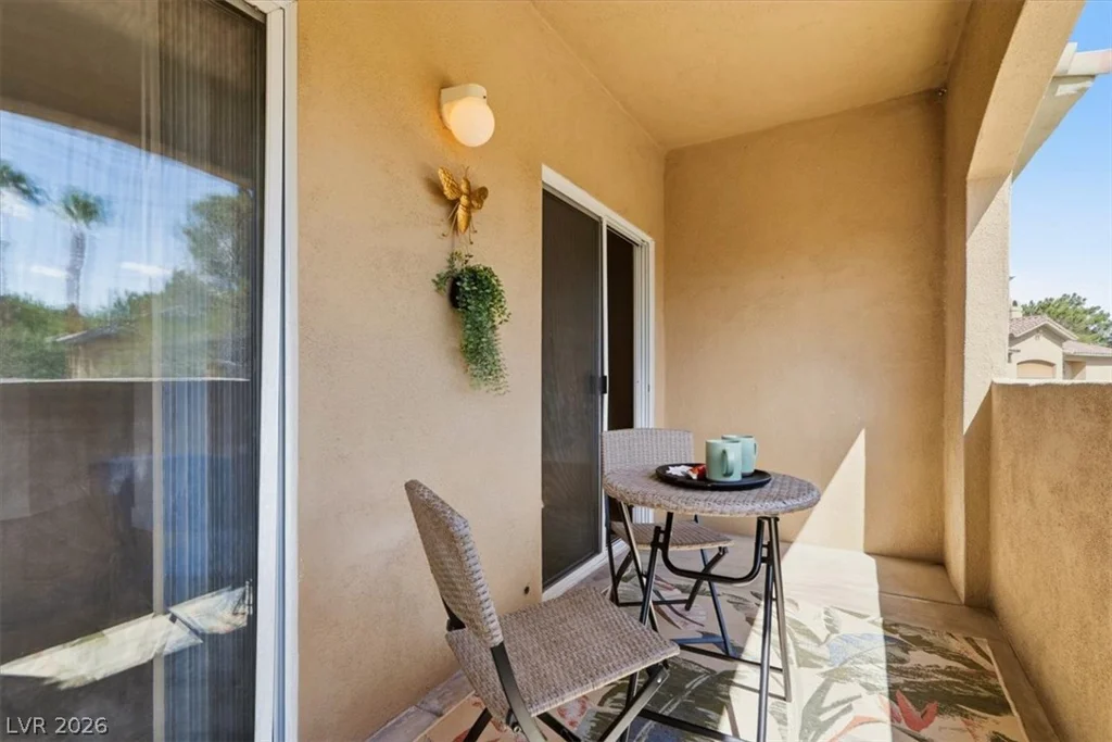 1608 Hills Of Red, Las Vegas, NV 89128