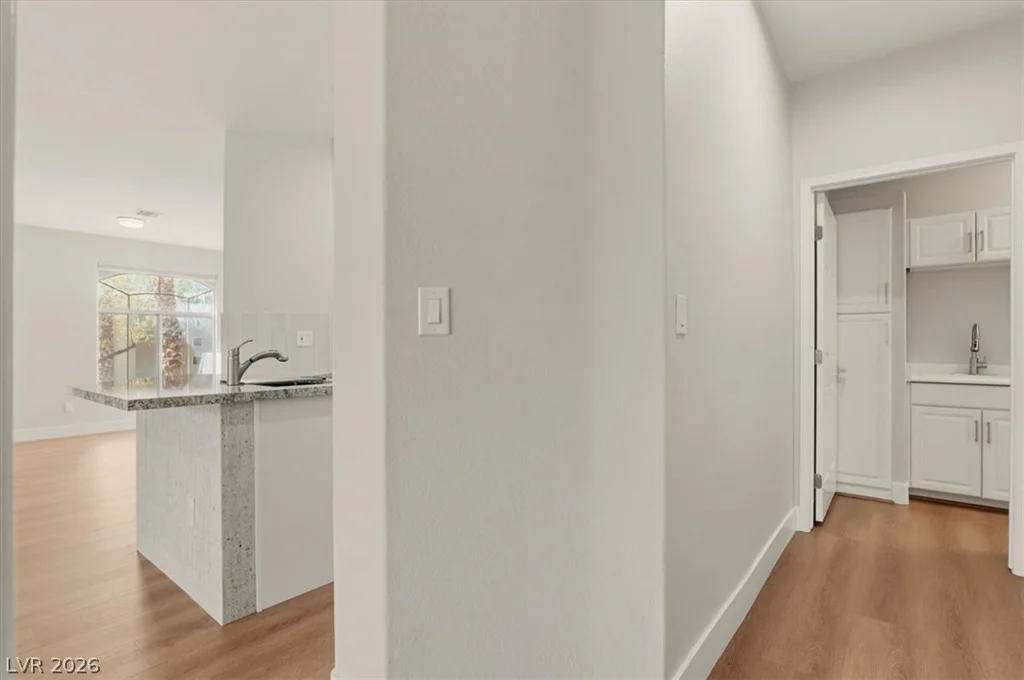 1608 Hills Of Red, Las Vegas, NV 89128