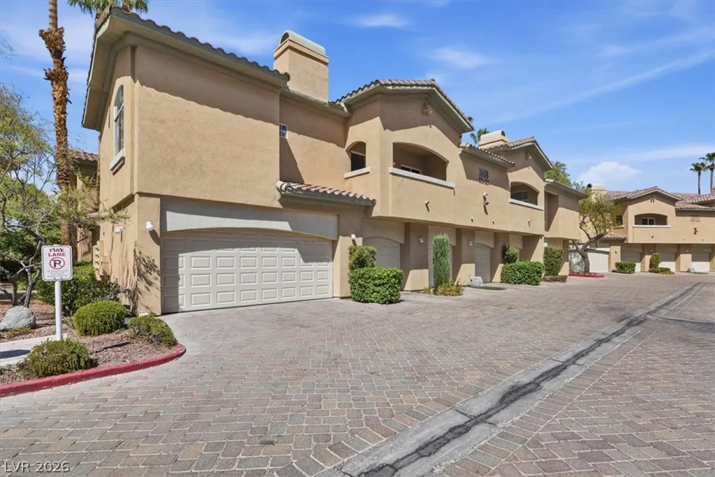 1608 Hills Of Red, Las Vegas, NV 89128