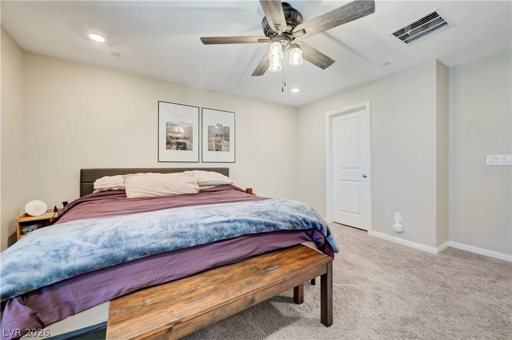 2433 Bellinzona, Henderson, NV 89044