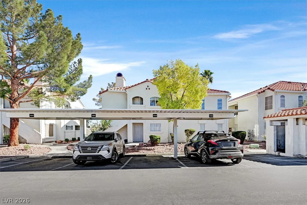 4428 Lake Mead, Las Vegas, NV 89108