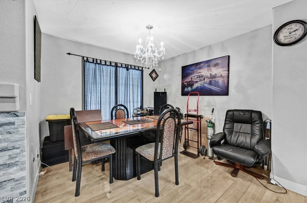 4428 Lake Mead, Las Vegas, NV 89108