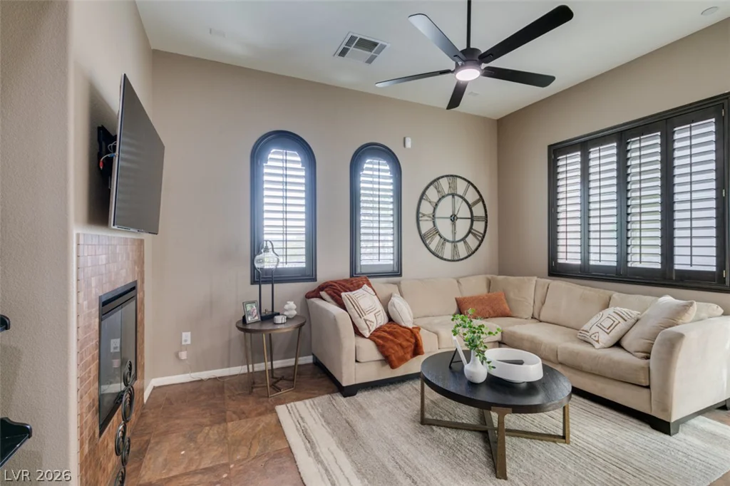 11320 Belmont Lake, Las Vegas, NV 89135
