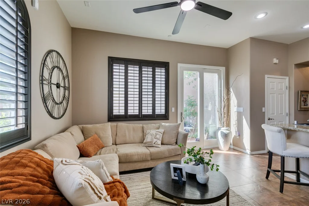 11320 Belmont Lake, Las Vegas, NV 89135