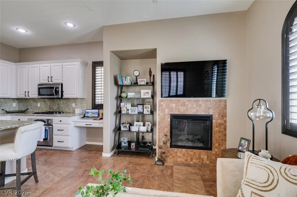 11320 Belmont Lake, Las Vegas, NV 89135
