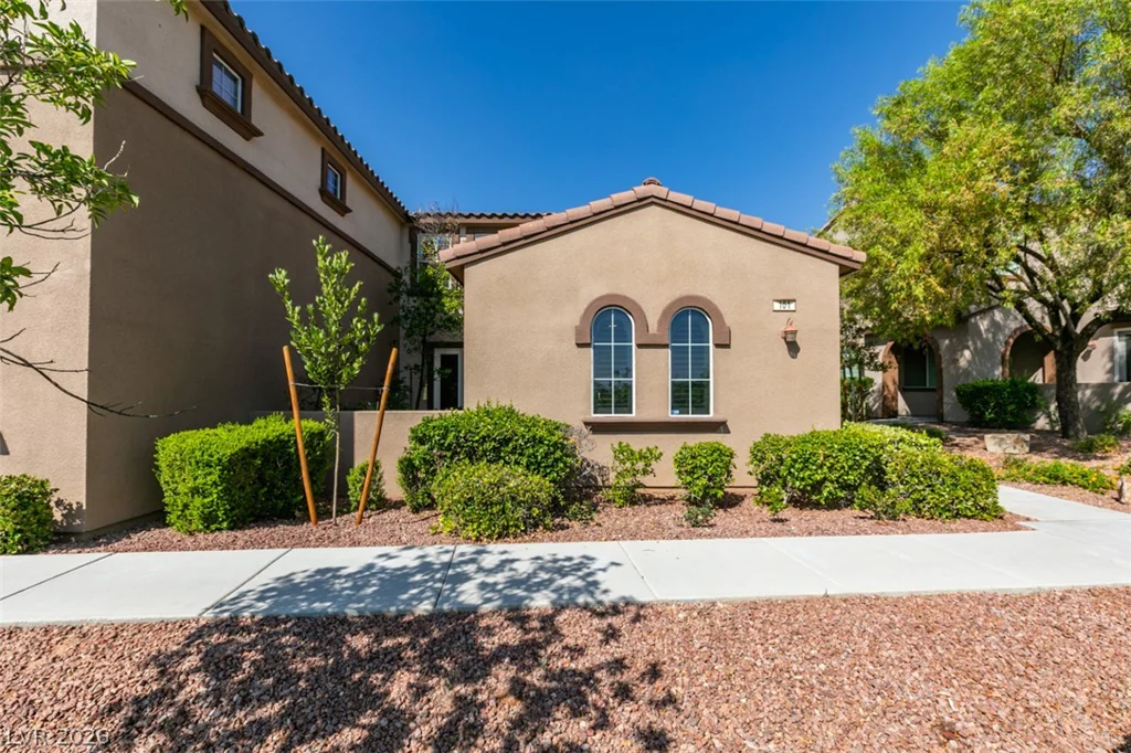 11320 Belmont Lake, Las Vegas, NV 89135