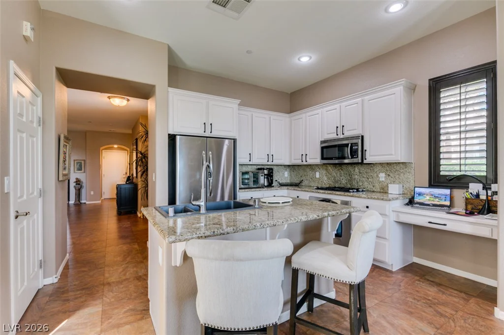 11320 Belmont Lake, Las Vegas, NV 89135