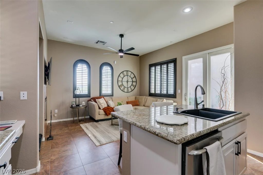 11320 Belmont Lake, Las Vegas, NV 89135