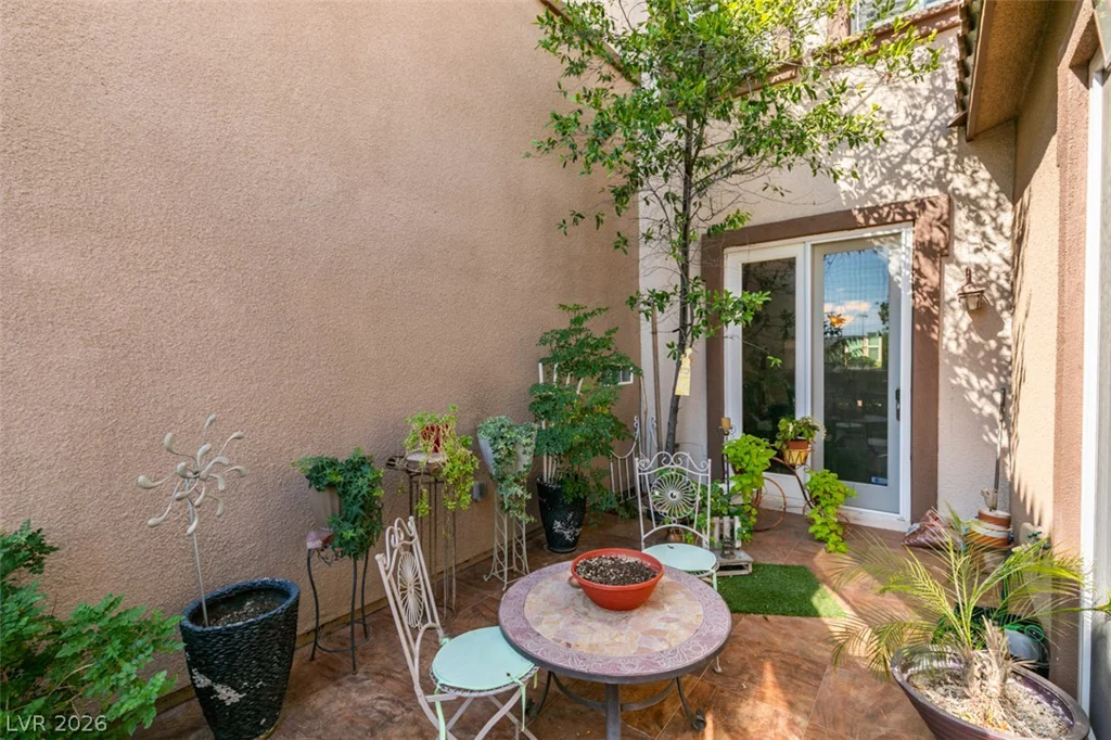 11320 Belmont Lake, Las Vegas, NV 89135