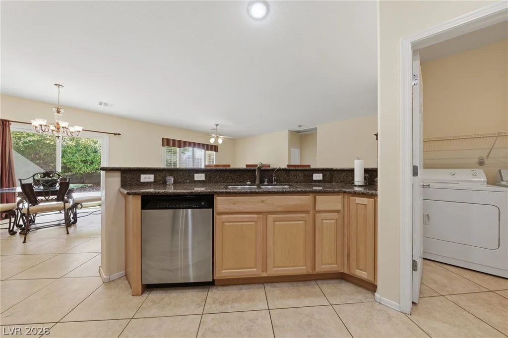 2228 Twin Falls, Henderson, NV 89044