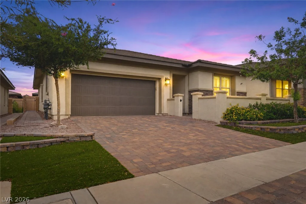 748 Omaggio, Henderson, NV 89011