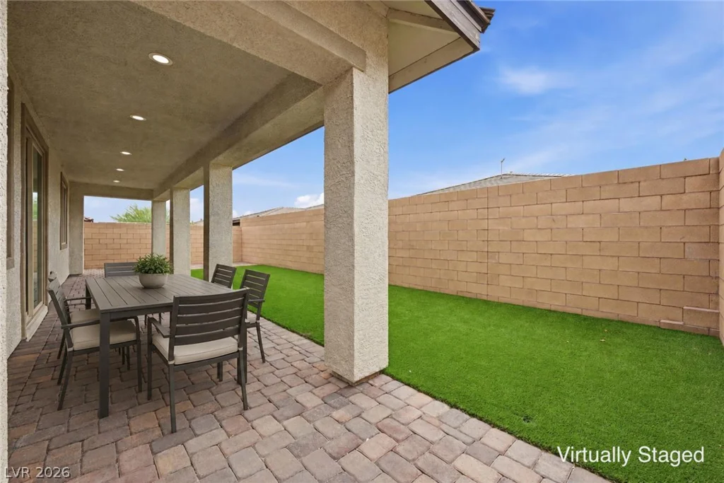 748 Omaggio, Henderson, NV 89011