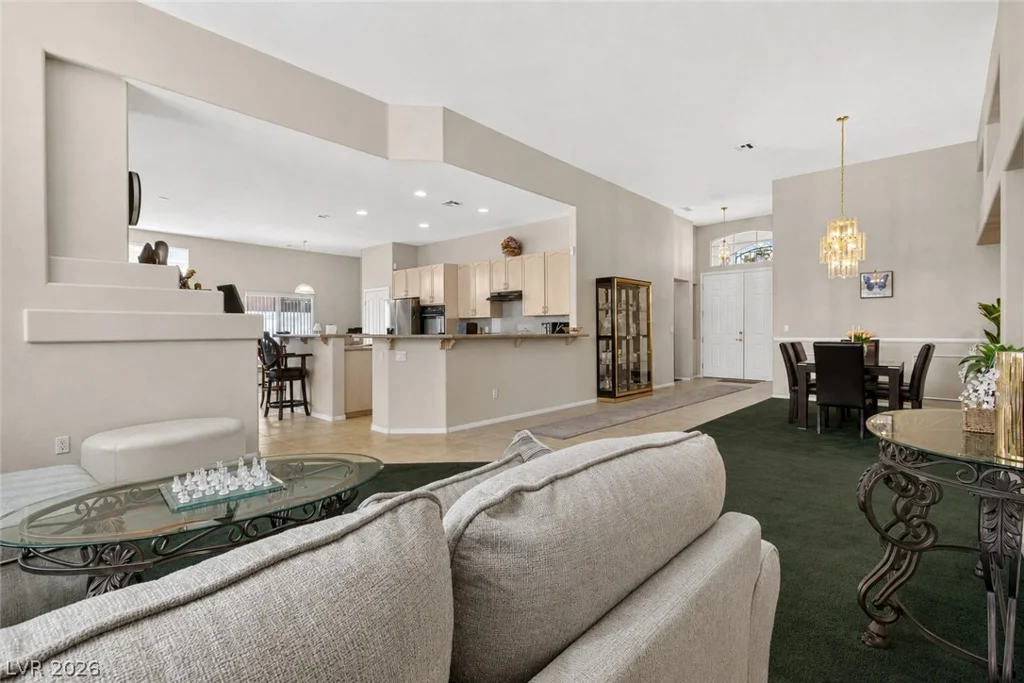 5525 Chicory Falls, Las Vegas, NV 89148