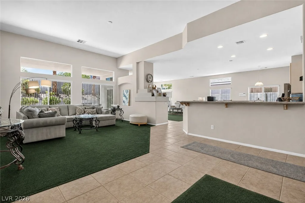5525 Chicory Falls, Las Vegas, NV 89148