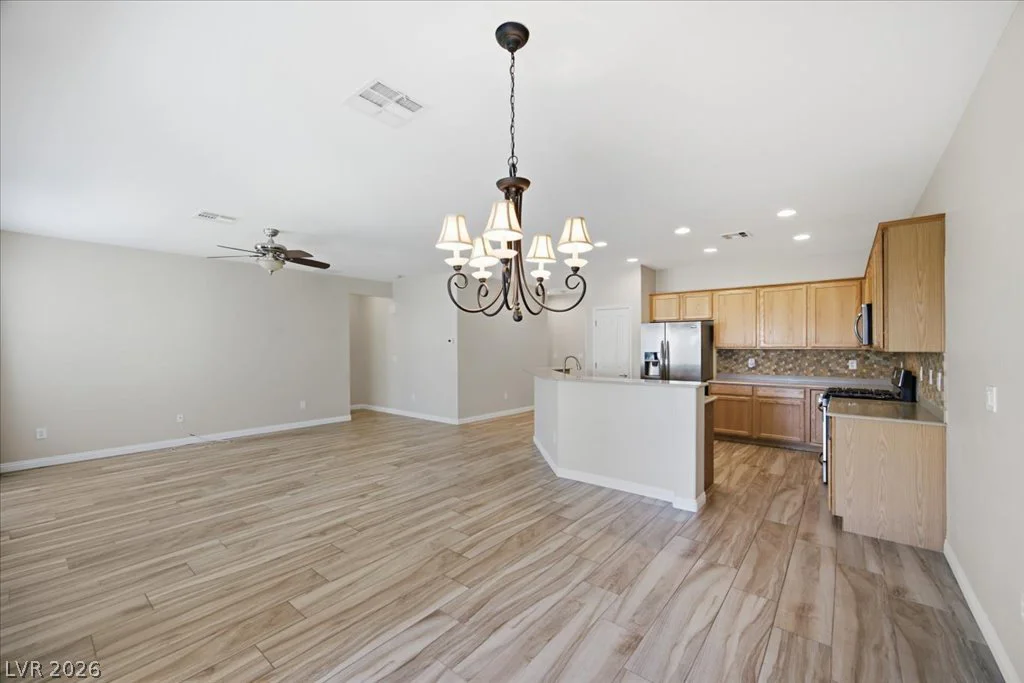 7765 Coast Jay, North Las Vegas, NV 89084