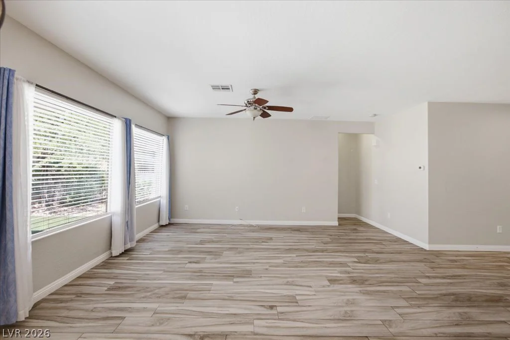 7765 Coast Jay, North Las Vegas, NV 89084