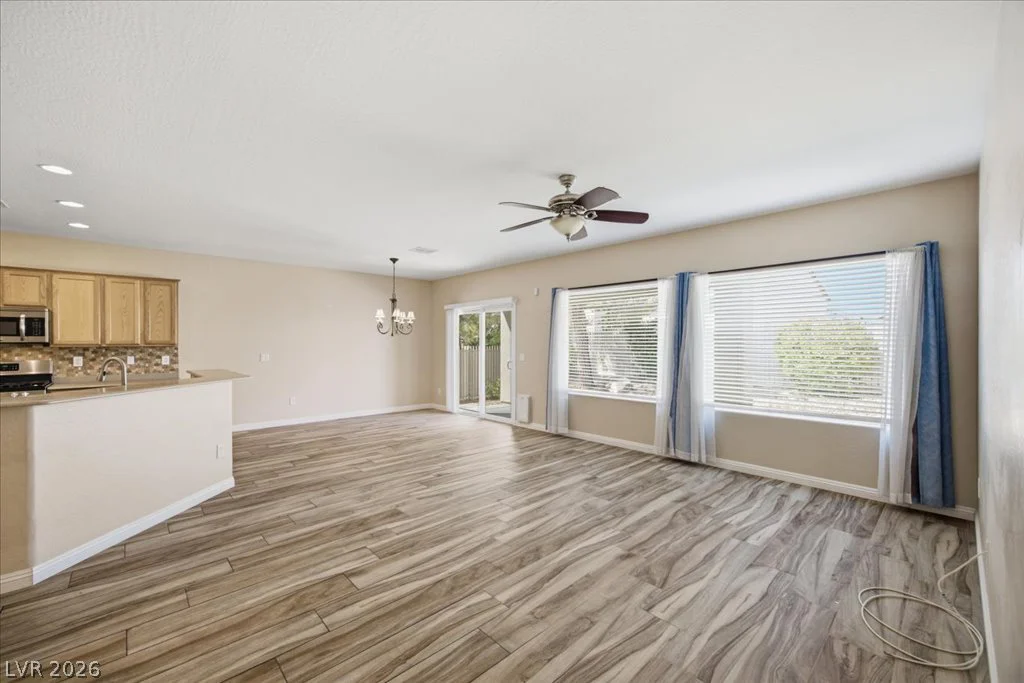 7765 Coast Jay, North Las Vegas, NV 89084