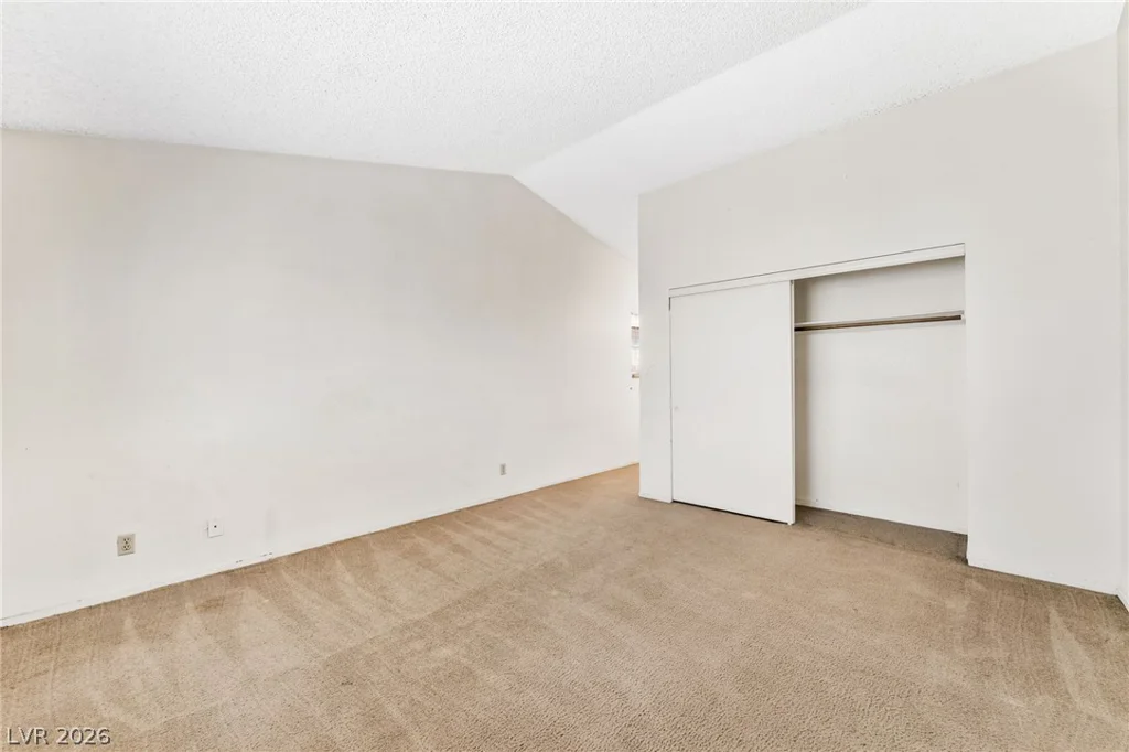 1012 Coral Isle, Las Vegas, NV 89108